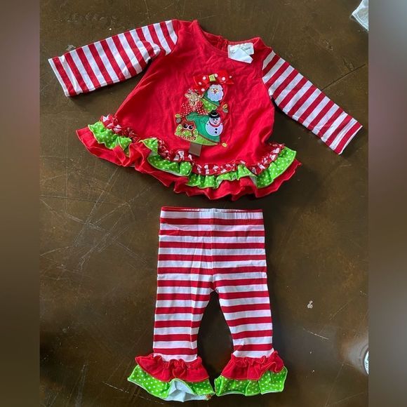 Rare Edition girls Christmas outfit size 9 months - Picture 1 of 3